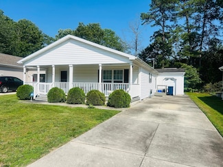 150 Troon Ct, Mays Landing, NJ 08330