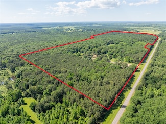 17631 N Fm 1159, Clarksville, TX 75426
