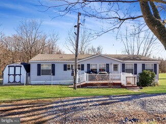 108 Rebel Dr, Falling Waters, WV 25419