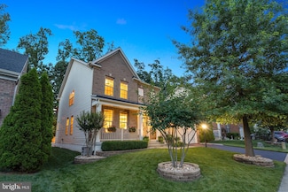 5696 Liberty Manor Cir, Woodbridge, VA 22193