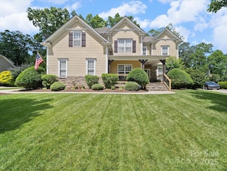 1808 Mill Chase Ln, Waxhaw, NC 28173