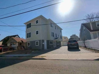36 Pulaski Ave, Wallington, NJ 07057