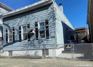 15-07 120th St, Flushing, NY 11356