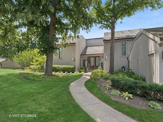 97 Thornhill Ln Unit D, Lake Barrington, IL 60010