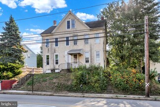812 Farmington Ave, Pottstown, PA 19464