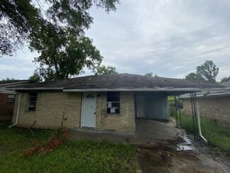 2409 Ticheli Rd, Monroe, LA 71202