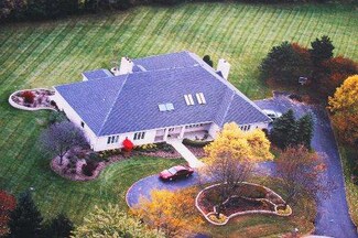 7 Squire Ct, South Barrington, IL 60010