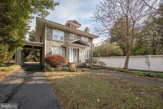 735 Main St, Phoenixville, PA 19460