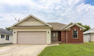 123 Herbert Dr, Charlestown, IN 47111
