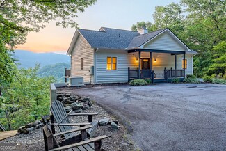 63 Maple Ridge Trail, Clayton, GA 30525