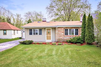 26153 W Heart o Lakes Blvd, Antioch, IL 60002