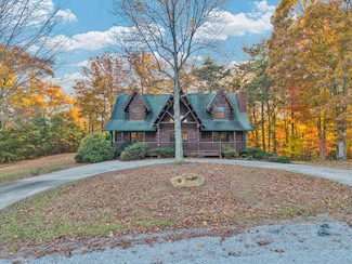 1041 High Meadow Dr, Spencer, TN 38585