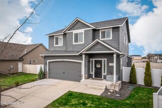 2549 N Vulpes Ct, Post Falls, ID 83854