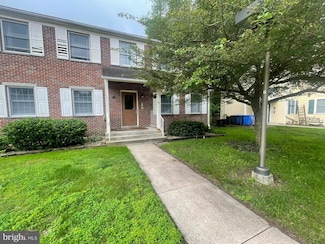 48 Brainerd St, Mount Holly, NJ 08060