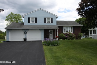 6 Galileo Way, Latham, NY 12110