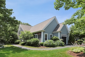 26 Windsor Point Unit 1, Mashpee, MA 02649