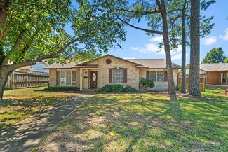 2712 Peach Tree Ln, Irving, TX 75062