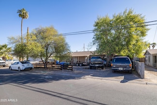 1805 N 31st St, Phoenix, AZ 85008