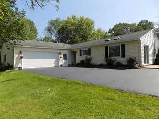 3 Kellar Rd, Central Square, NY 13036