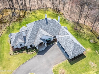 7 Mountain Laurel Dr, Greenwich, CT 06831