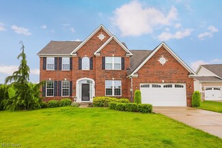 8009 Megan Meadow Dr, Hudson, OH 44236