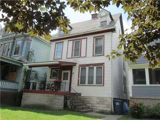 90 Greenfield St, Buffalo, NY 14214