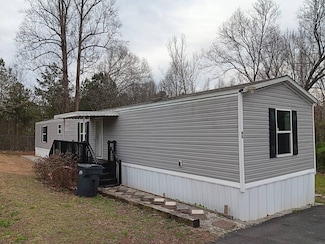 45 Riverplace Dr, Greenville, SC 29611