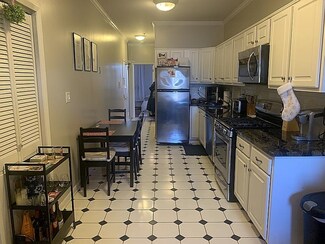 811 Park Ave Unit 7, Hoboken, NJ 07030