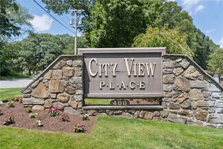 400 Meshanticut Valley Pkwy Unit 9, Cranston, RI 02920