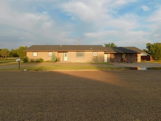 1024 Avenue A, Beaver, OK 73932