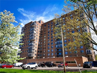151 Buffalo Ave Unit 302, Niagara Falls, NY 14303