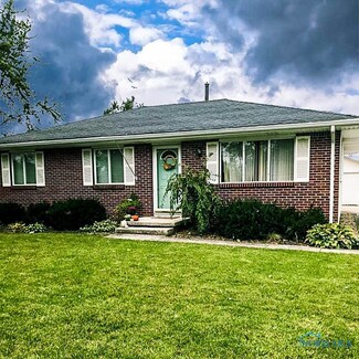 1508 Superior St, Genoa, OH 43430