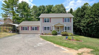 240 Virginian Dr, Christiansburg, VA 24073