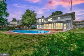 215 Royal Arms Way, Glen Burnie, MD 21061
