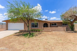 4556 W Cholla St, Glendale, AZ 85304