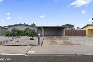 4911 W Beverly Ln, Glendale, AZ 85306