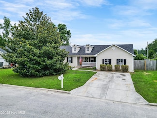 411 Spring Dr, Jacksonville, NC 28540