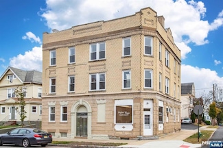129 Maple Ave Unit 2, Montclair, NJ 07042
