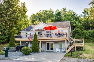9834 E Lake Rd, Hammondsport, NY 14840