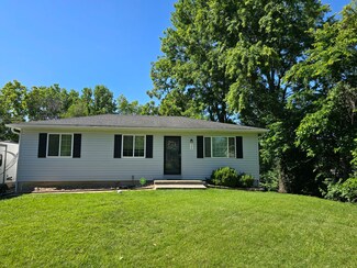 228 E Clearview Dr, Columbia, MO 65202
