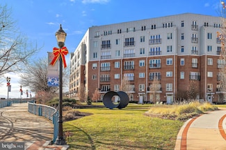 530 Harlan Blvd Unit 704, Wilmington, DE 19801