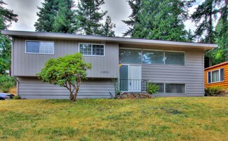 15703 Densmore Ave N, Shoreline, WA 98133