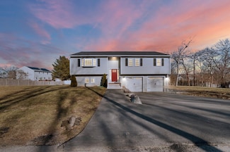 11 Lawson St, Randolph, MA 02368