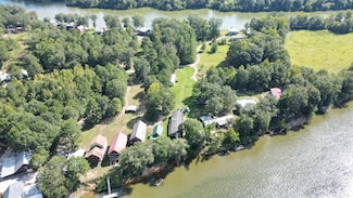 480 Sandpiper Dr, Greensboro, AL 36744