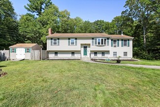 22 Barrows Ct, Norton, MA 02766