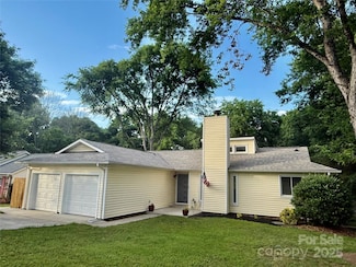 11800 Five Cedars Rd, Charlotte, NC 28226