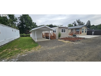 201 NE Peggy Ave Unit 10, Roseburg, OR 97470