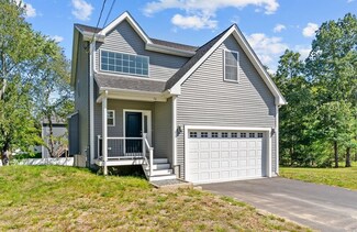 36 Fall River Ave, Seekonk, MA 02771