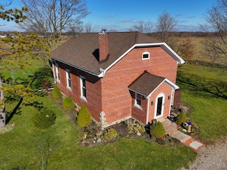 3191 Minnich Wysong Rd, Lewisburg, OH 45338