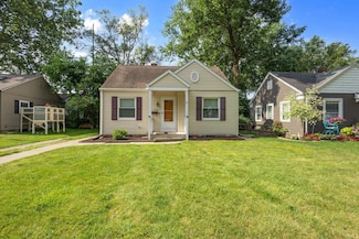 1738 Sunnymede Ave, South Bend, IN 46615